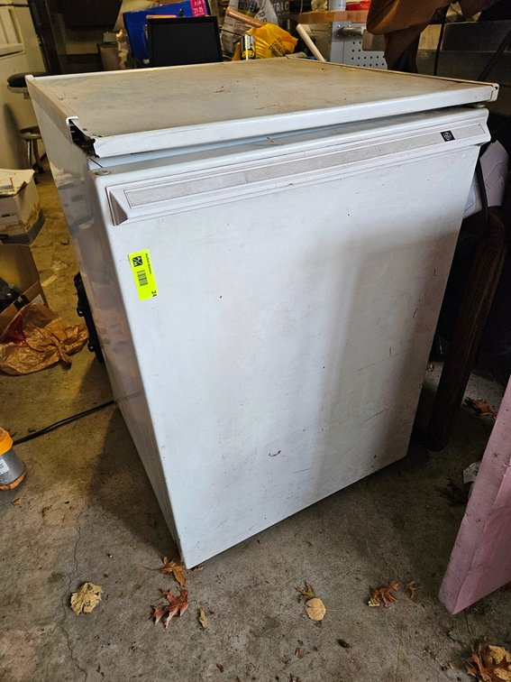 GE Mini Refrigerator, 24"x24"x34"