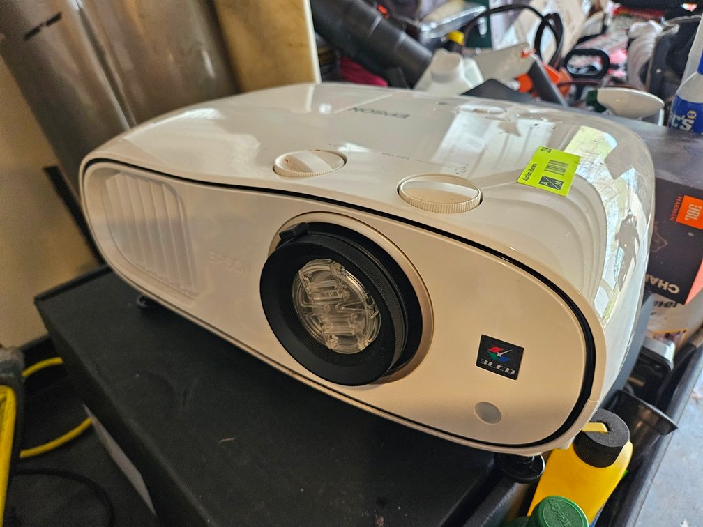 Epson Power Lite Home Cinema 3500 Projector