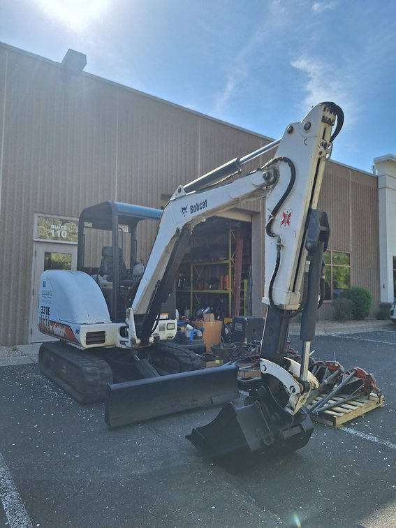 2002 Bobcat 331E Mini Excavator, Model: 331E D, Hours Read: 1,012.7, Engine:V2203-E 2.2L Diesel, X-Change 3' Extendable Arm
