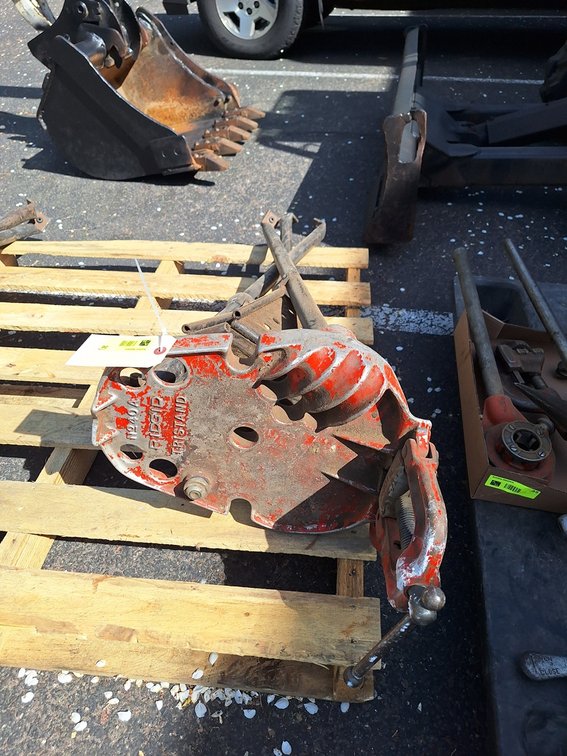 Ridgid 40A Portable TriStand