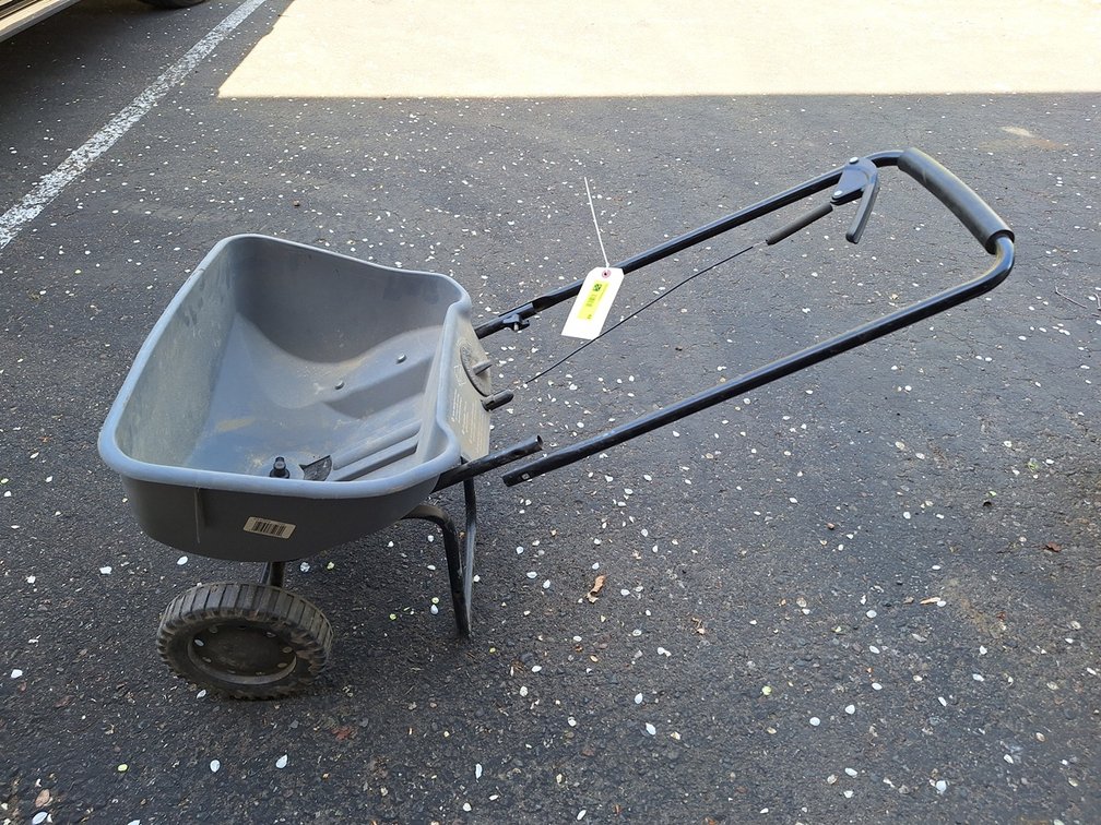 Stay Green Spreader