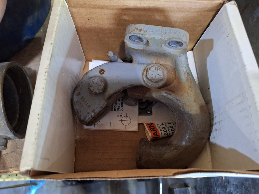 Buyers Combination Hitch in Box