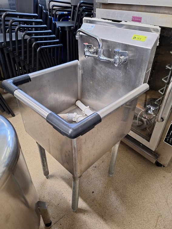 SS 1 Compartment Sink with Faucet, 21"x21.5"