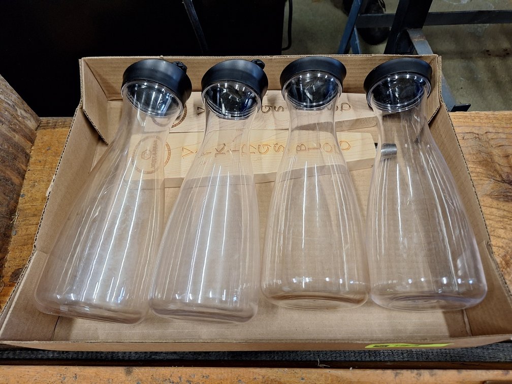 2 Tap Handles, 4 Poly Carafes with Lids