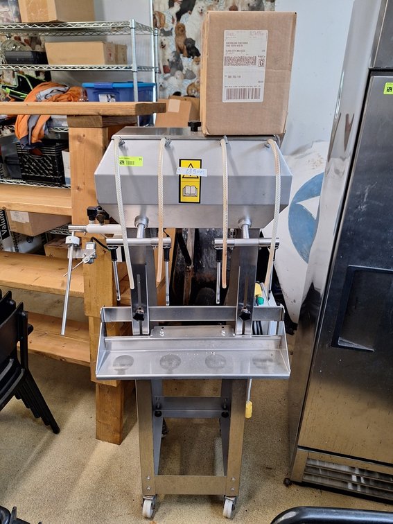 MEP Bottle Filling Machine on Wheels, Model RV25, Serial 26098, 1 PH