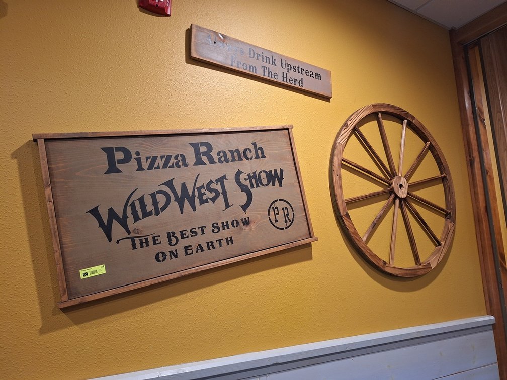 Assorted Decor/Signs in Room