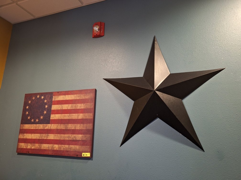 3 Assorted Wall Art