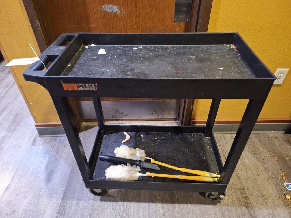 Bus Cart, 36"x18"x36"