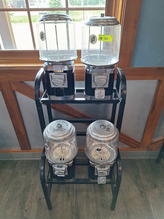 Rhino Vending 4 Place Vending Machine with Rack, 21"x16"x50"