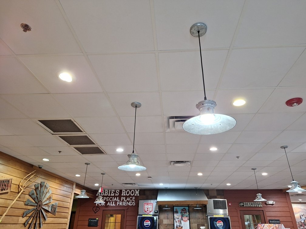 23 Hanging Light Fixtures