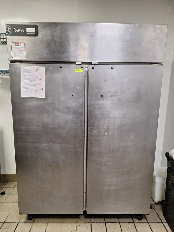 Delfield 2 Door Refrigerator on Wheels, Model GBR2-S, 115V