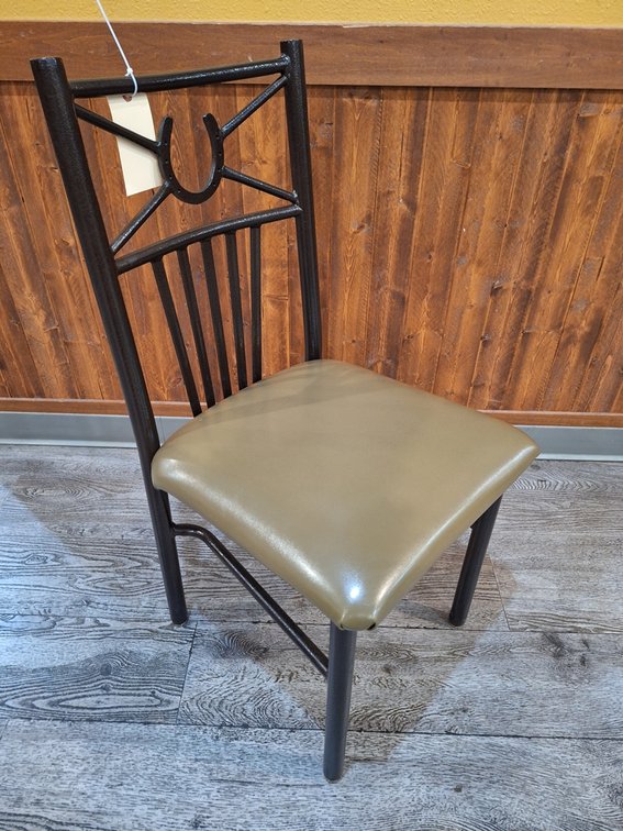 44 Metal Frame Padded Seat Dining Chairs