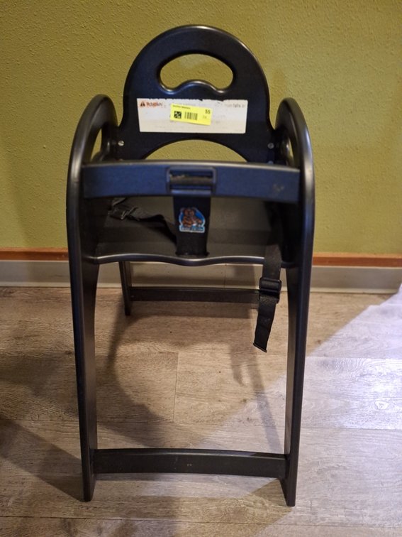 3 Koala Kare High Chairs