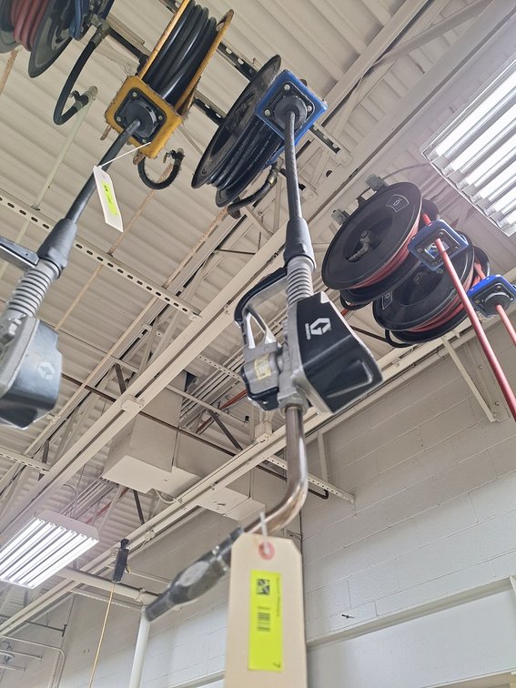 Graco Oil Hose Reel with Hose and Gun