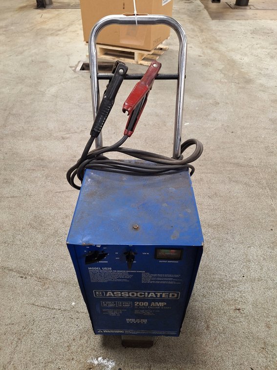 Associated 200 Amp Jump Box on Wheels, Model: US20