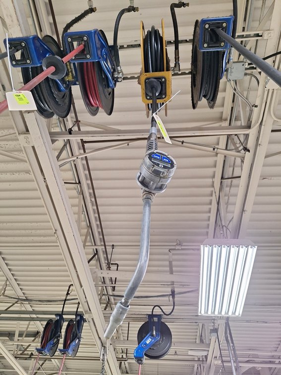 Graco Oil Hose Reel with Hose and Gun