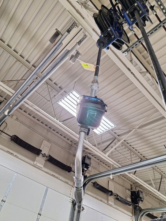 Graco Oil Hose Reel with Hose and Gun