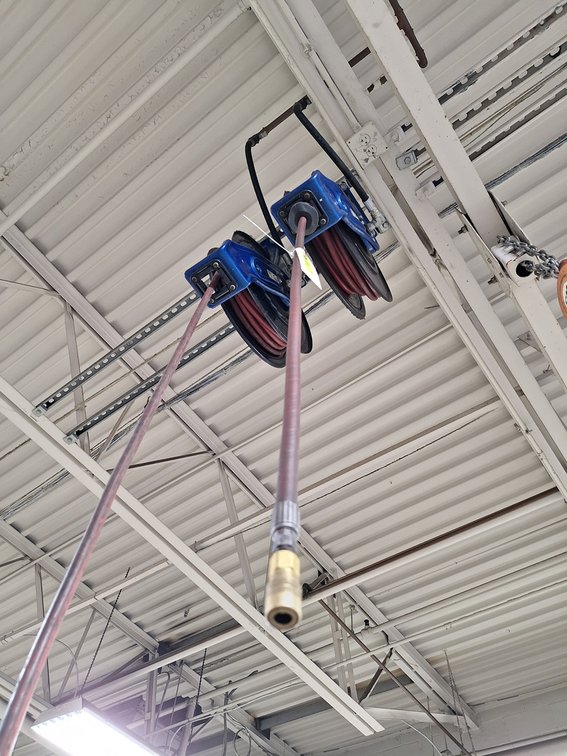 Graco Air Hose Reel with Hose