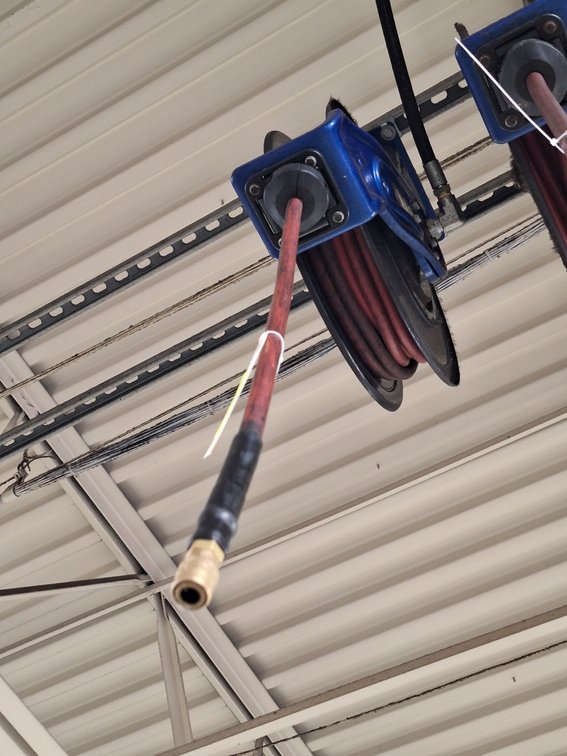 Graco Air Hose Reel with Hose