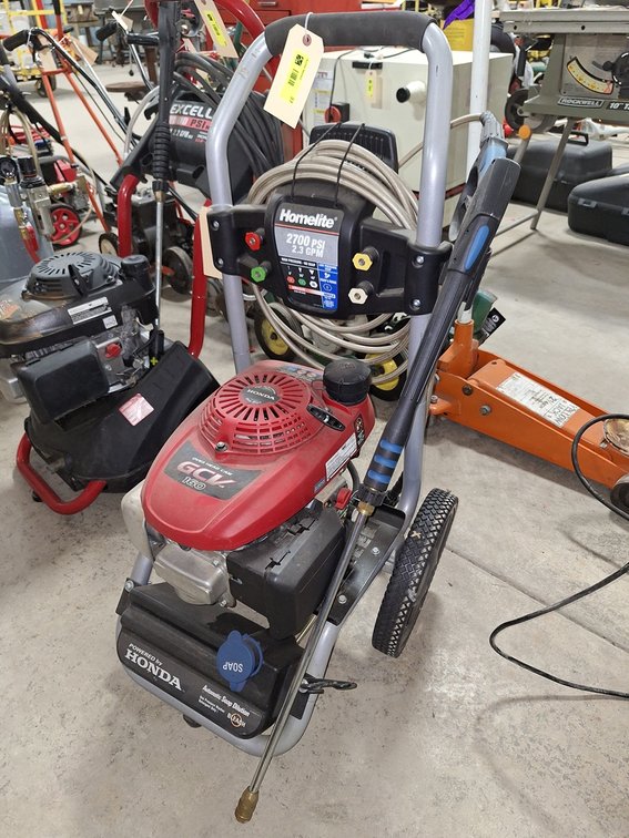 Homelite Portable 2700PSI Gas Powered Pressure Washer with Automatic Soap Dilution Pressure Washer and Hose, 2.3GPM