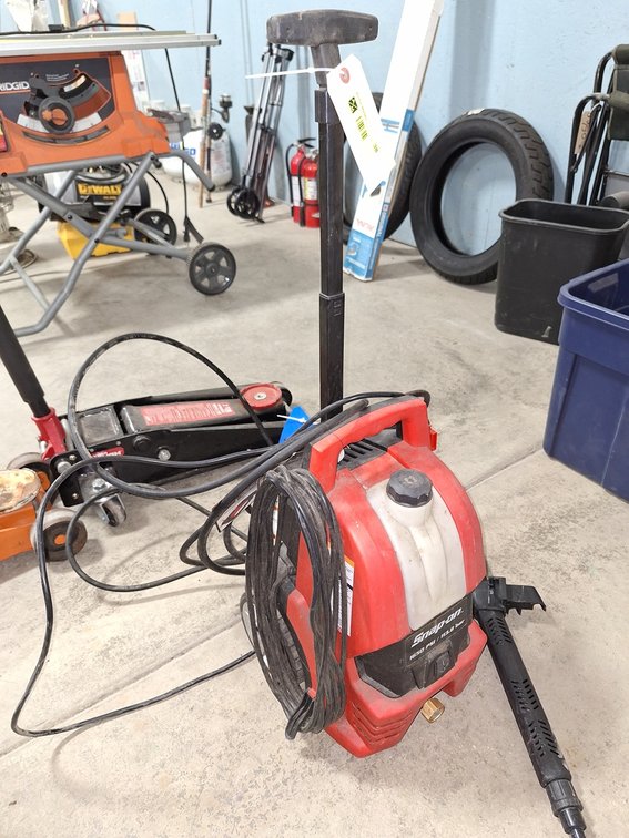 Snap-On Portable 1650PSI with Hose