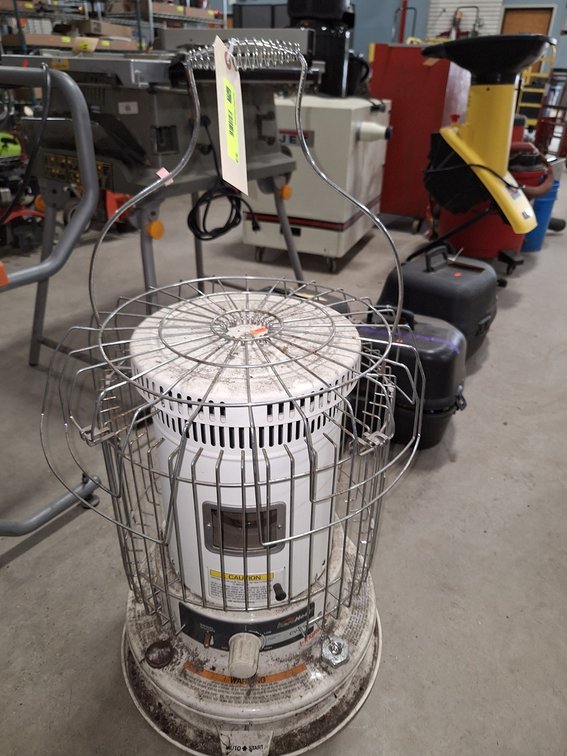 Keno Heat Convection Kerosene Heater, 23,500BTU, Model CV-2230, 16"x16"x35"