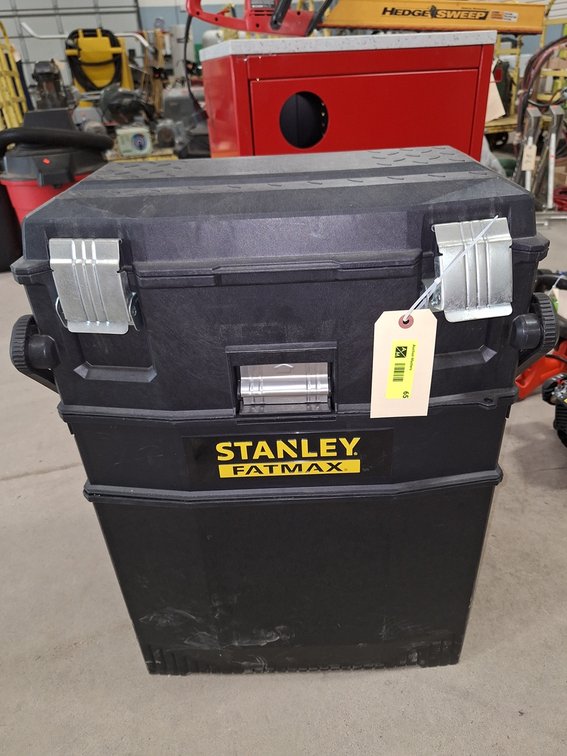 Stanley Fatmax 4-in-1 Mobile Work Station, 20"x11"x29"