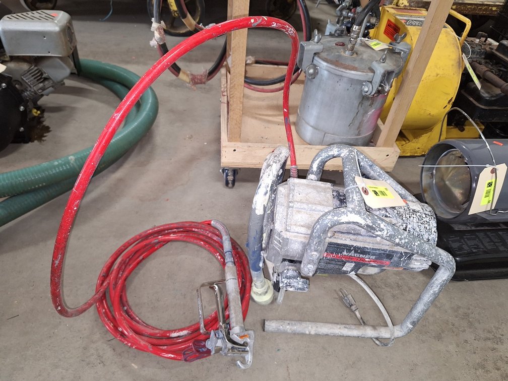 Wagner Electric Twin Stroke Piston Pump Paint Sprayer
