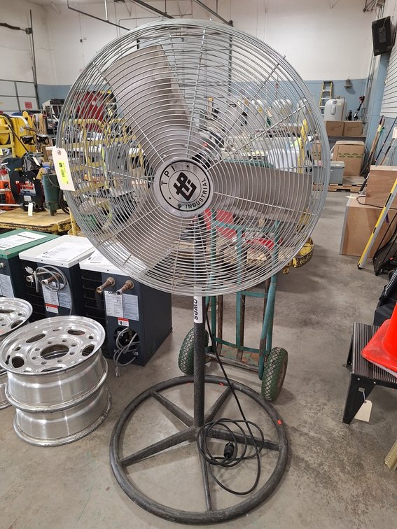TPI Industrial Warehouse Standing Fan, Model DTSPSC051A, 120V, 29"x29"x60"