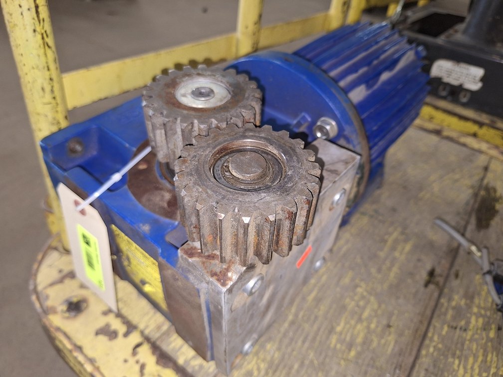 Cemp Industrial Electric Motor and Gear Box Unit, 230V, Model AB75, 19"x8"x9"