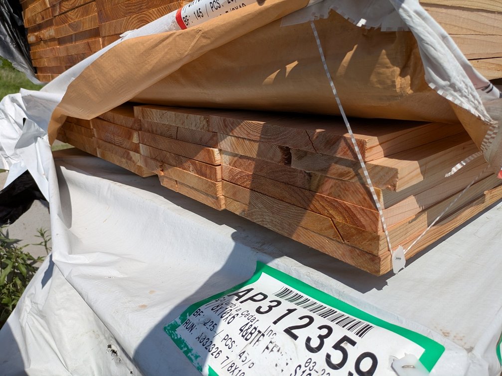 Cedar 7/8x10, 29 pieces, 6' lengths, 174 linear ft