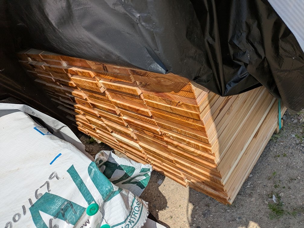 Cedar Fence, 7/8x8, 168 pieces, 6' lengths, 1008 linear ft