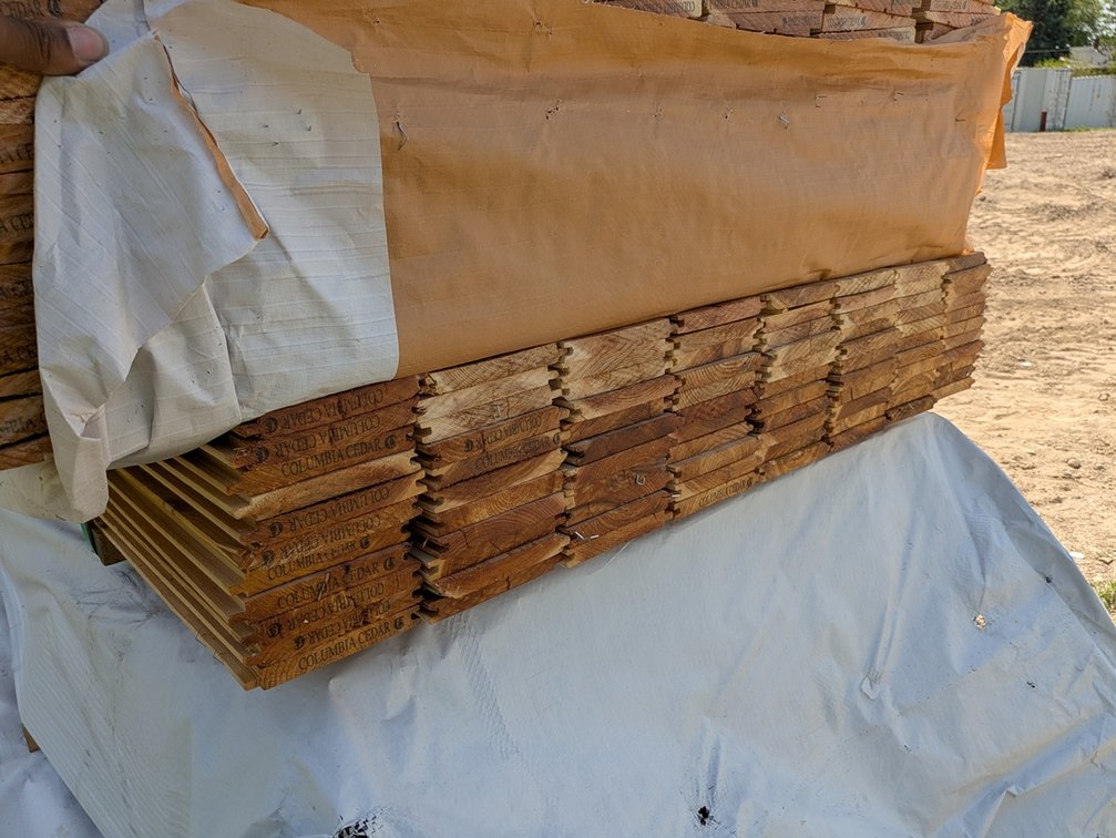 Cedar Utility BTR Fineline Reversible, 1x6, 88 pieces, 8' lengths, 704 linear ft, 293 sq ft