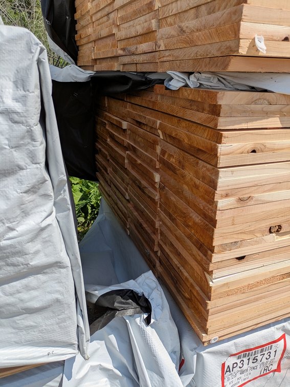 Cedar Fence, 7/8x12, 112 pieces, 6' lengths, 672 linear ft