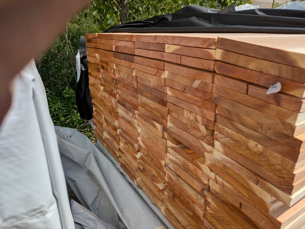 Cedar Fence, 7/8x8, 168 pieces, 6' lengths, 1008 linear ft