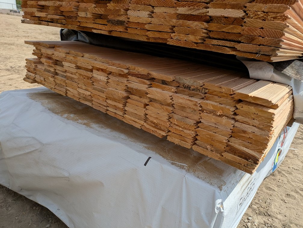 Hemlock Kiln Dried Combination Ceiling EVO, OUTS Grade, 5/8x4, 16 - 6' lengths, 35 - 8' lengths, 59 - 10' lengths, 58 - 12' lengths, 1662 linear ft, 416 sq ft
