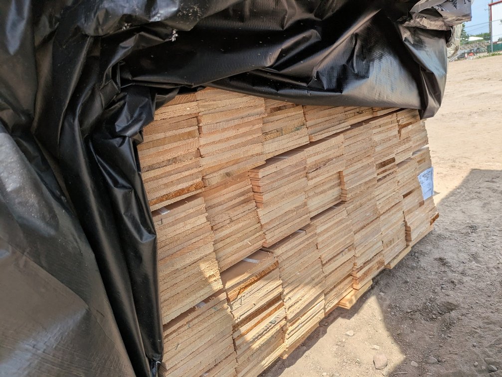 Hemlock RGH Kiln Dried Bevel Siding Tex Face, C/BTR VG Grade, 1x6, 290 - 3' lengths, 140 - 4' lengths, 130 - 5' lengths, 2080 linear ft, 780 sq ft