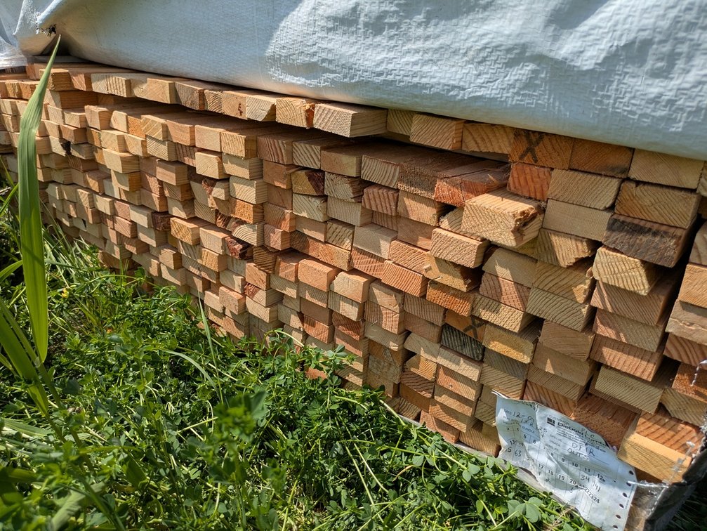Douglas Fir RGH Kiln Dried Full Sawn, OUTS Grade, 1x2, 34 - 11' lengths, 141 - 12' lengths, 15 - 13' lengths, 63 - 14' lengths, 3 - 15' lengths, 66 - 16' lengths, 1 - 17' lengths, 2 - 18' lengths, 3 - 20' lengths, 4357 linear ft