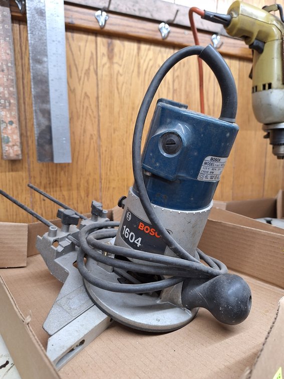 Bosch 1604 Router