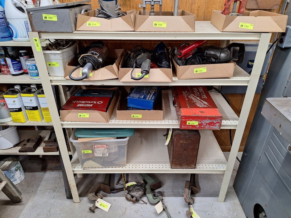 Metal Shelf, 48"x18"x52"