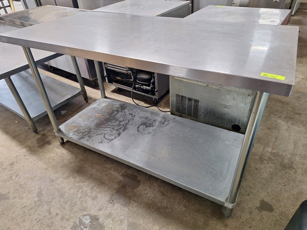Kitchen Prep SS 2-Tier Table, 60"x30"x36"