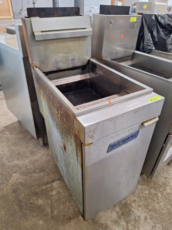 Sir Lawrence SS Commercial Deep Fryer, 29"x16"x44"