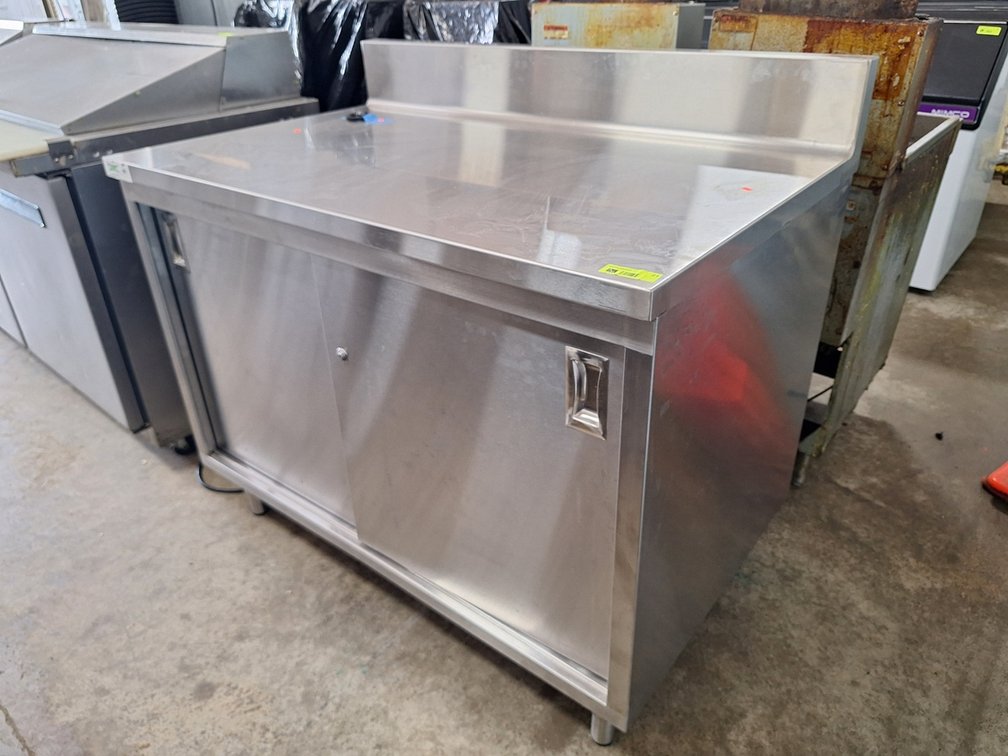 Storage SS 2-Door Cabinet with Key, 48"x28"x43"
