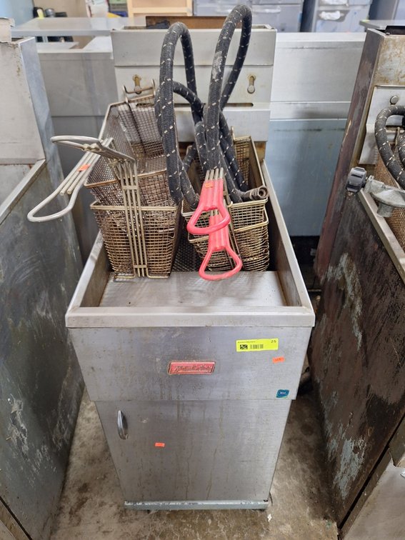 Frialator SS Commercial Deep Fryer, 30"x15"x46"