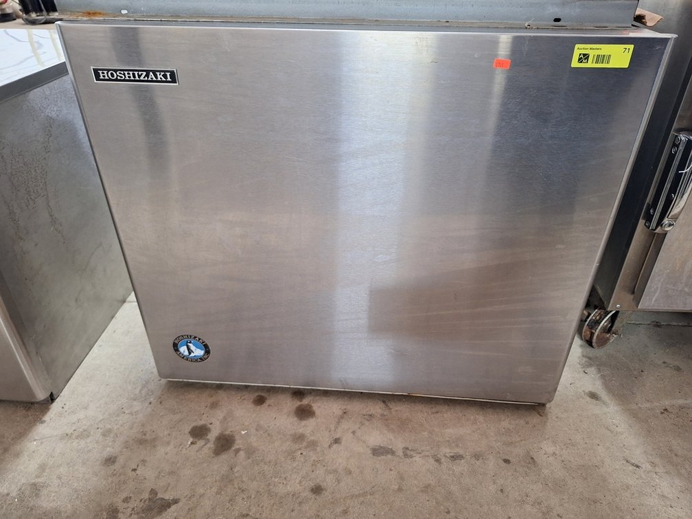 Hoshizaki Ice Maker, Model KML-631MRH, 120V, 20A, 30"x28"x26"