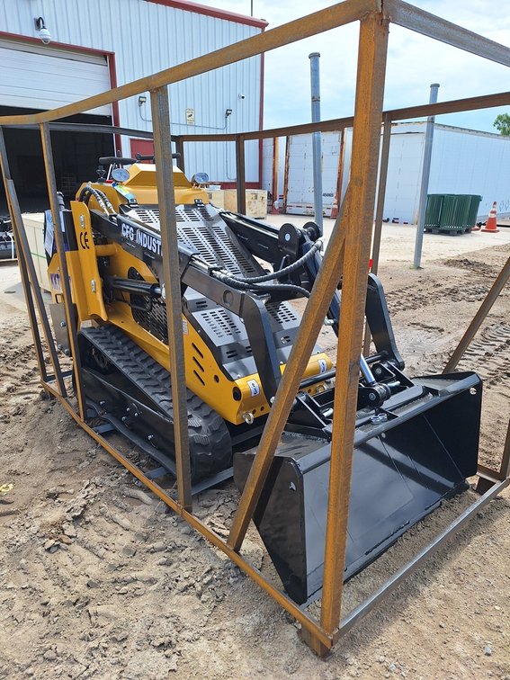 2026 CFG Skid Steer Loader, Model KKTA27, Unused
