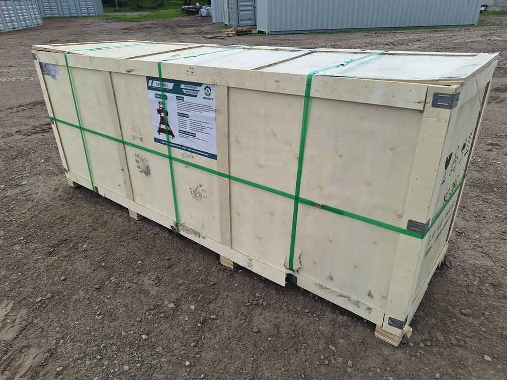 2026 AGT Portable Sawmill, Model YC-26G, Unused, Engine: RATO 15 HP, 30" Max Log Diameter, Blade Size: 144"x0.94"x0.04"