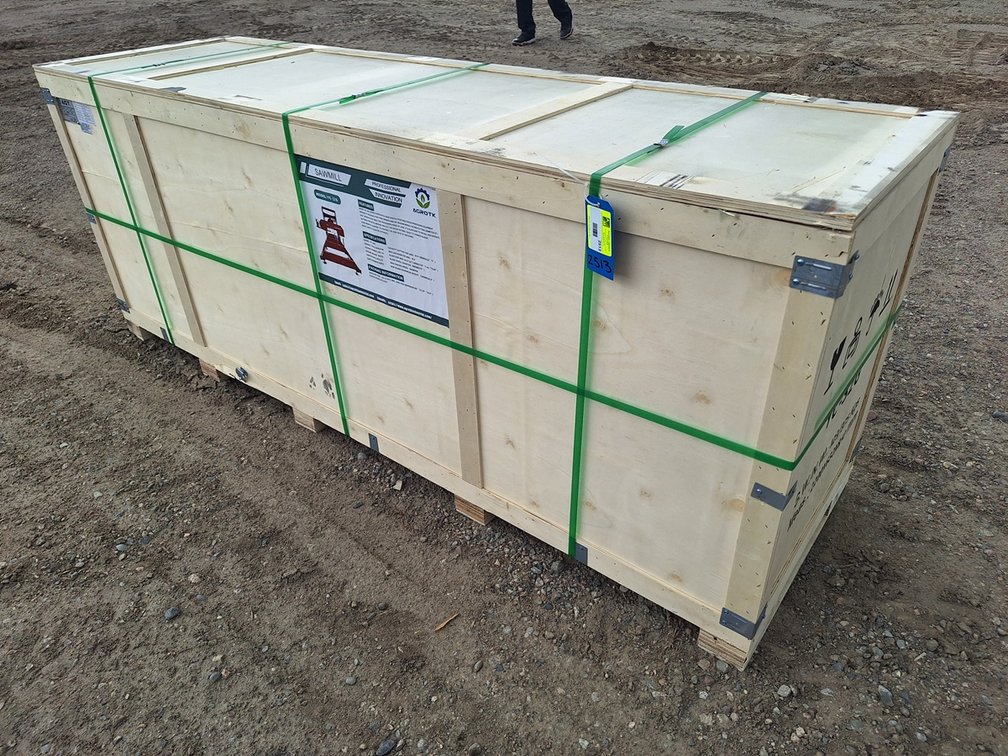 2026 AGT Portable Sawmill, Model YC-32G, Unused, Engine: RATO 15 HP, 32" Max Log Diameter, Blade Size: 158"x1.34"x0.04"