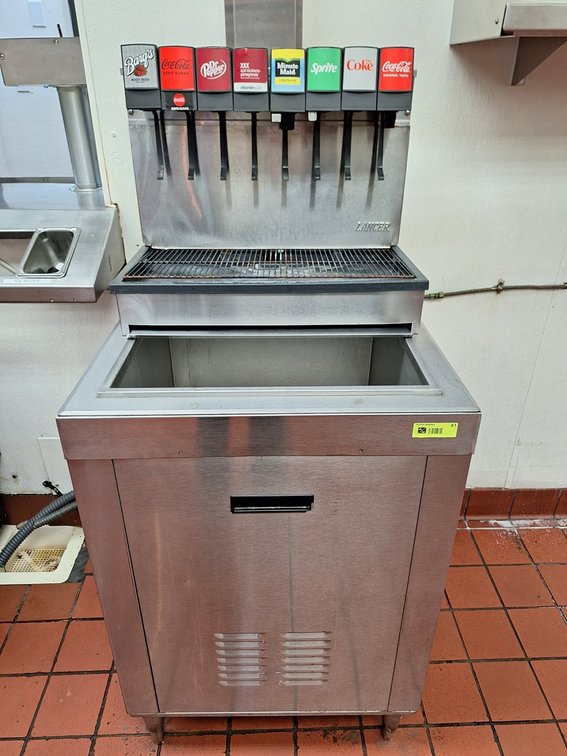Lancer 8-Head Soda Dispenser Unit, PN: 85-2378-111-BS, 25"x25"x55"