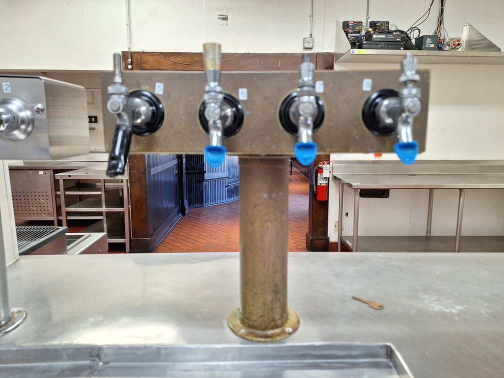 4-Tap Beer Tower